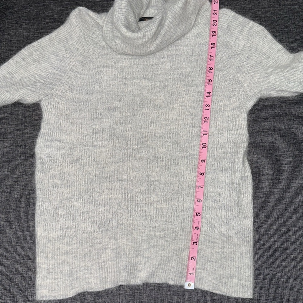 Baby Alpaca-Wool Turtleneck - Picture 6 of 7
